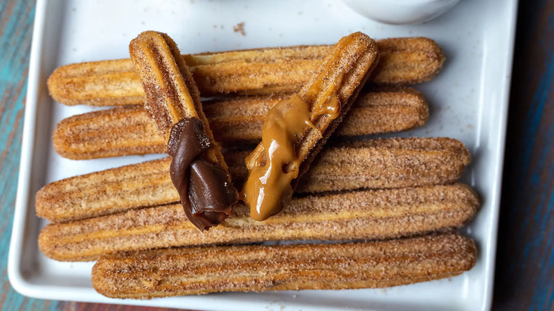 The Casual-Chic Wedding Menu: Authentic Tacos, Churros, and Margaritas